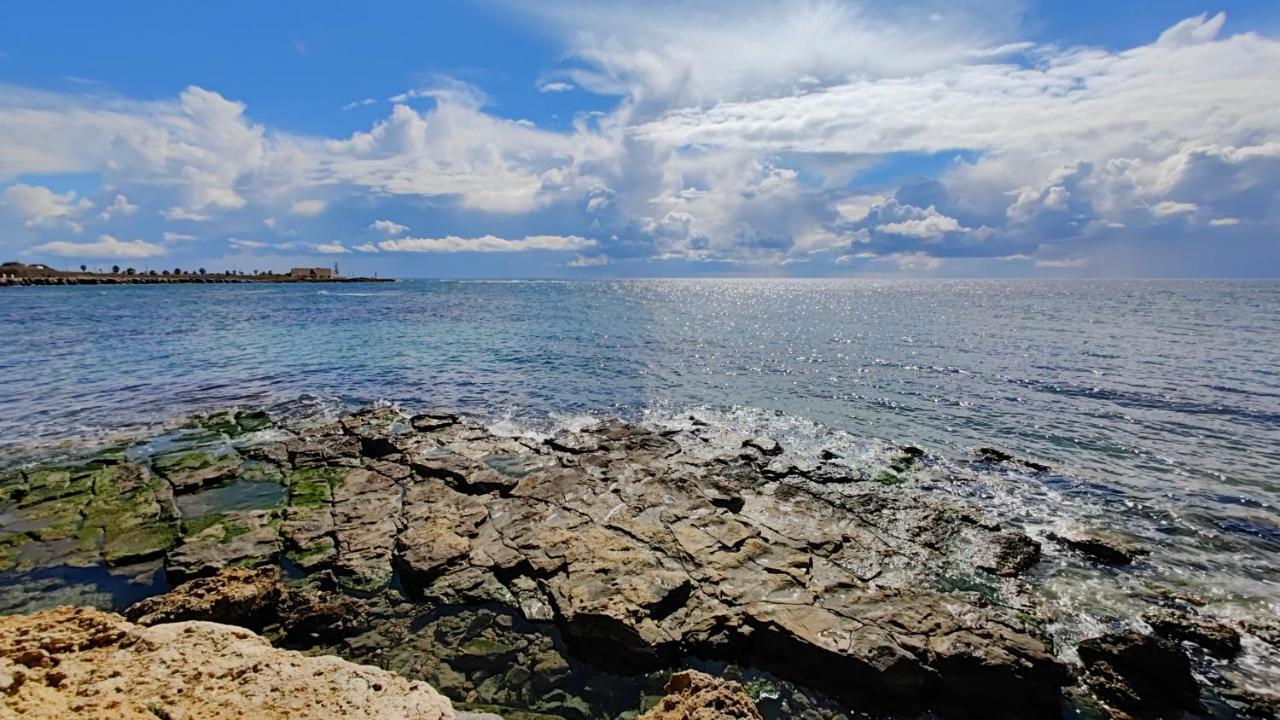 Ad Un Passo Dal Mare Villa Petrosino Eksteriør billede